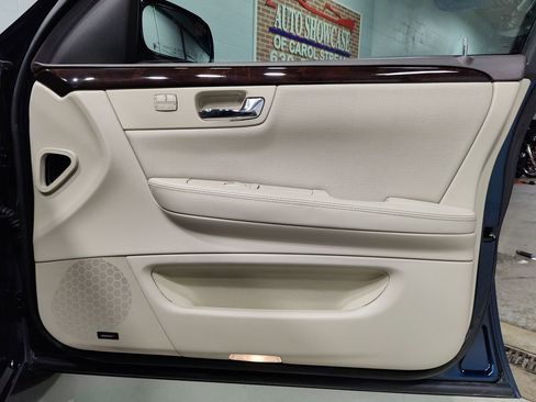 Used 2007 Cadillac DTS Performance FWD image 10