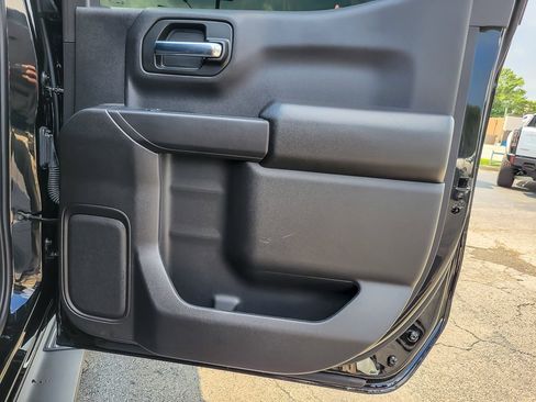 Used 2024 Chevrolet Silverado 1500 Custom Trail Boss image 19