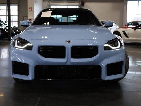 Used 2023 BMW M2 w/ Lighting Package image 2