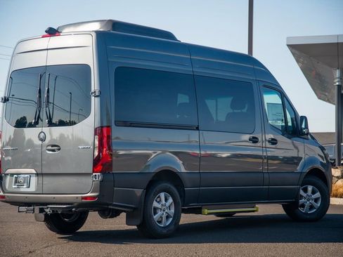 New 2025 Mercedes-Benz Sprinter 2500 image 9