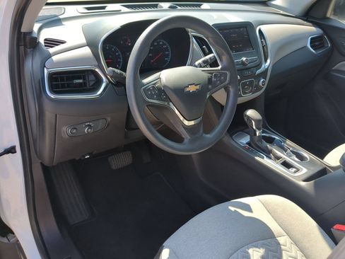 Certified 2022 Chevrolet Equinox LS w/ LPO, Cargo Package FWD image 10