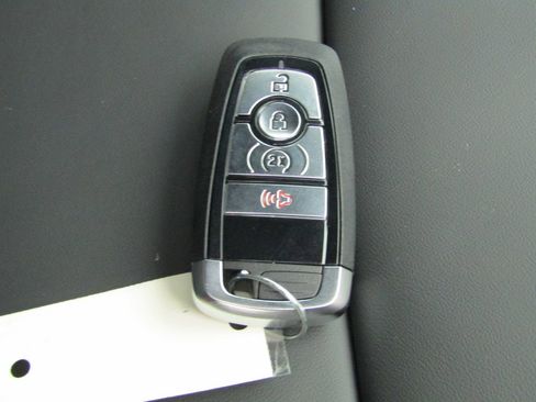 New 2025 Ford Ranger Raptor image 34