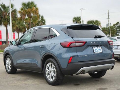 Used 2023 Ford Escape Active image 4