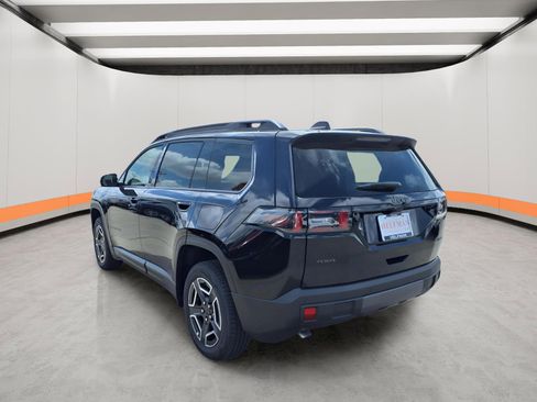New 2026 Jeep Cherokee Laredo AWD/4WD image 4
