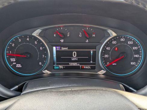 Used 2018 Chevrolet Equinox Premier image 28