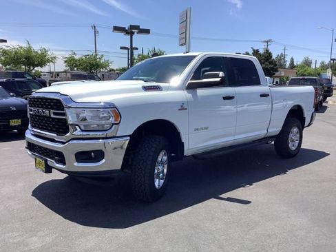 Used 2022 RAM 2500 Big Horn w/ Level A Equipment Group AWD/4WD image 5