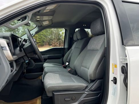 Used 2025 Ford F350 XLT image 10