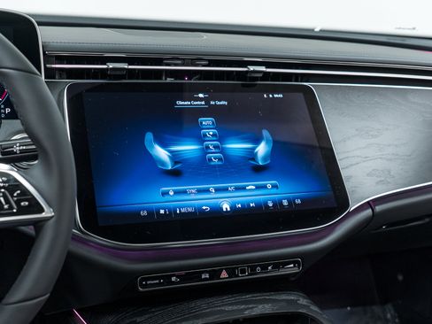 New 2026 Mercedes-Benz E 450 4MATIC All-Terrain Wagon image 20