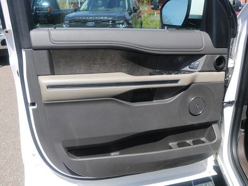 Certified 2019 Ford Expedition Max Limited AWD/4WD image 29