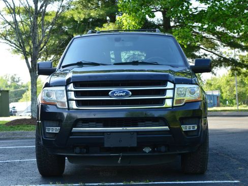 Used 2015 Ford Expedition Limited w/ Equipment Group 301A image 2