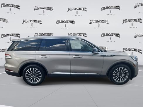 Used 2023 Lincoln Aviator Reserve w/ Equipment Group 201A image 6