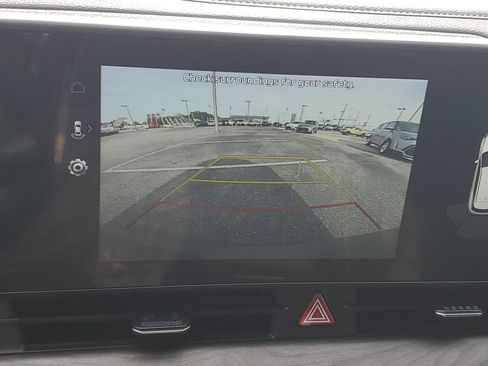 Used 2025 Kia Sportage X-Line image 17