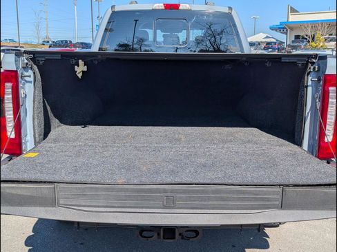 Used 2025 Ford F250 Lariat w/ Lariat Ultimate Package image 19