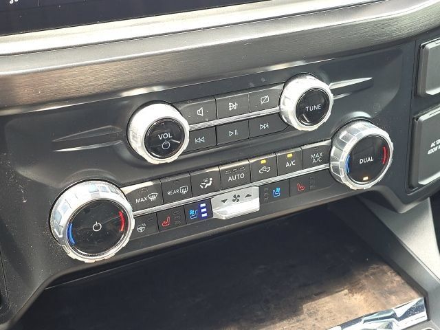 Certified 2023 Ford F250 Lariat w/ Lariat Ultimate Package AWD/4WD image 37