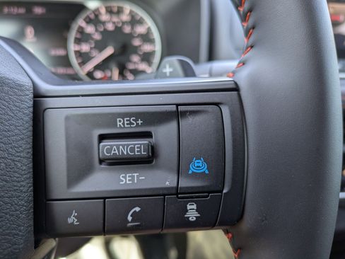 Certified 2026 Nissan Rogue SV AWD/4WD image 19