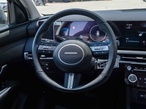 New 2025 Hyundai Tucson SEL image 16