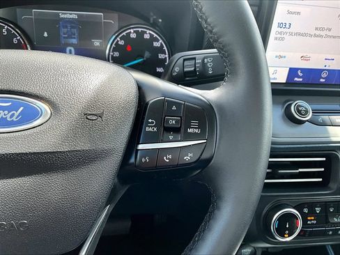 Used 2023 Ford Maverick Lariat w/ Lariat Luxury Package AWD/4WD image 17
