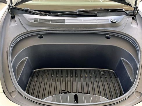 Used 2023 Tesla Model 3 Standard Range RWD image 28