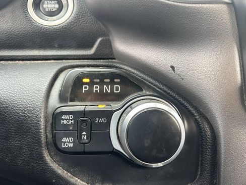 Used 2021 RAM 2500 Big Horn w/ Level 1 Equipment Group image 21