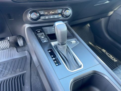 New 2026 Nissan Kicks SV w/ SV Premium Package image 18