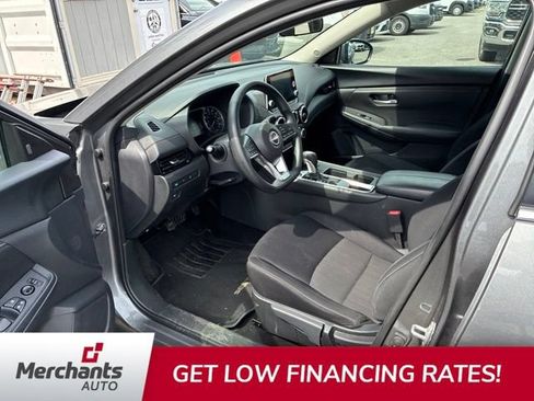 Used 2024 Nissan Sentra SV FWD image 7