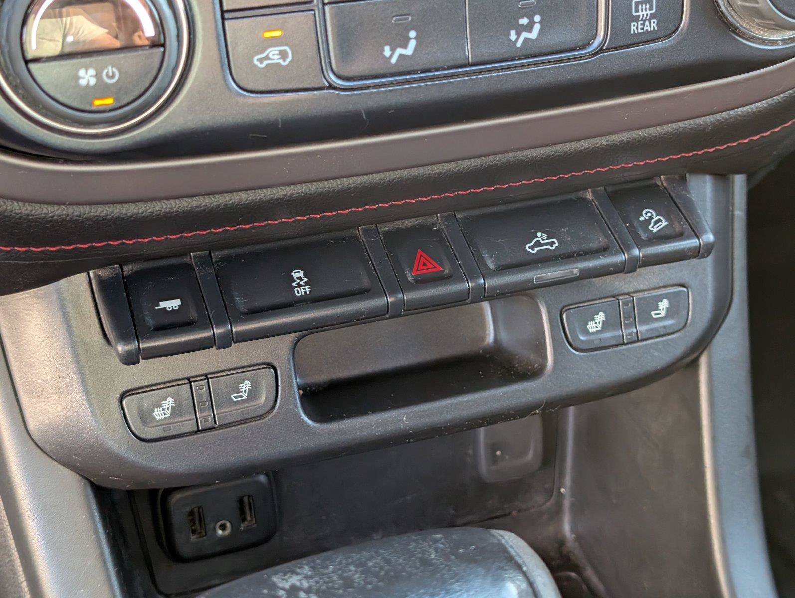Used 2020 GMC Canyon All Terrain w/ All Terrain X Package AWD/4WD image 22