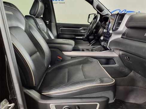 Used 2021 RAM 1500 Laramie image 10