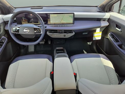 New 2026 Nissan Leaf Platinum+ image 12