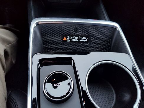 New 2026 Chevrolet Equinox LT w/ Convenience Package II image 19