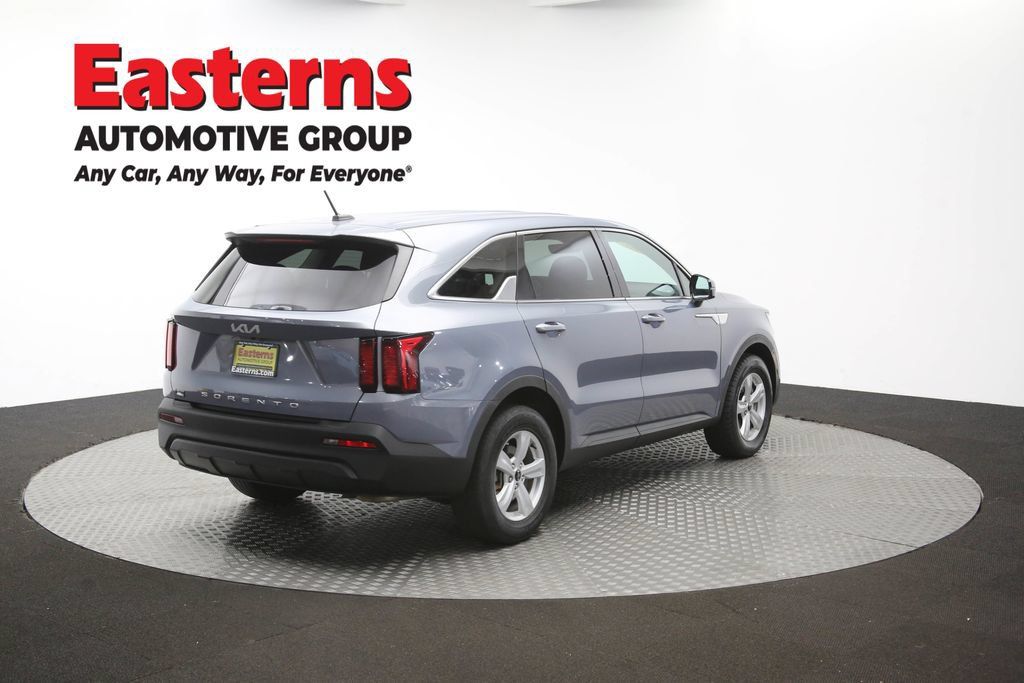 Used 2022 Kia Sorento LX FWD image 38