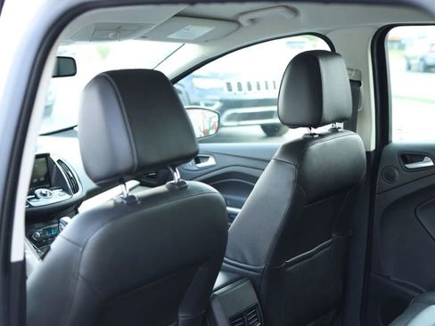 Used 2014 Ford C-MAX Energi SEL w/ Equipment Group 302A image 29