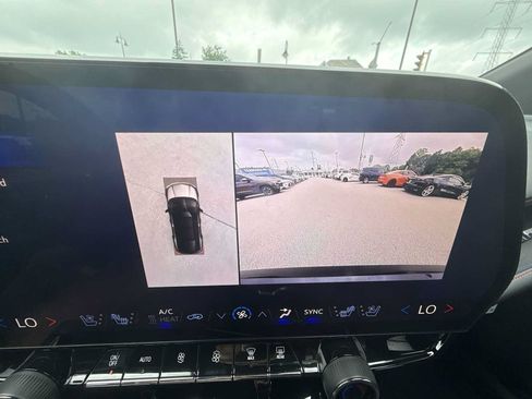 Certified 2024 Chevrolet Blazer EV RS RWD image 14