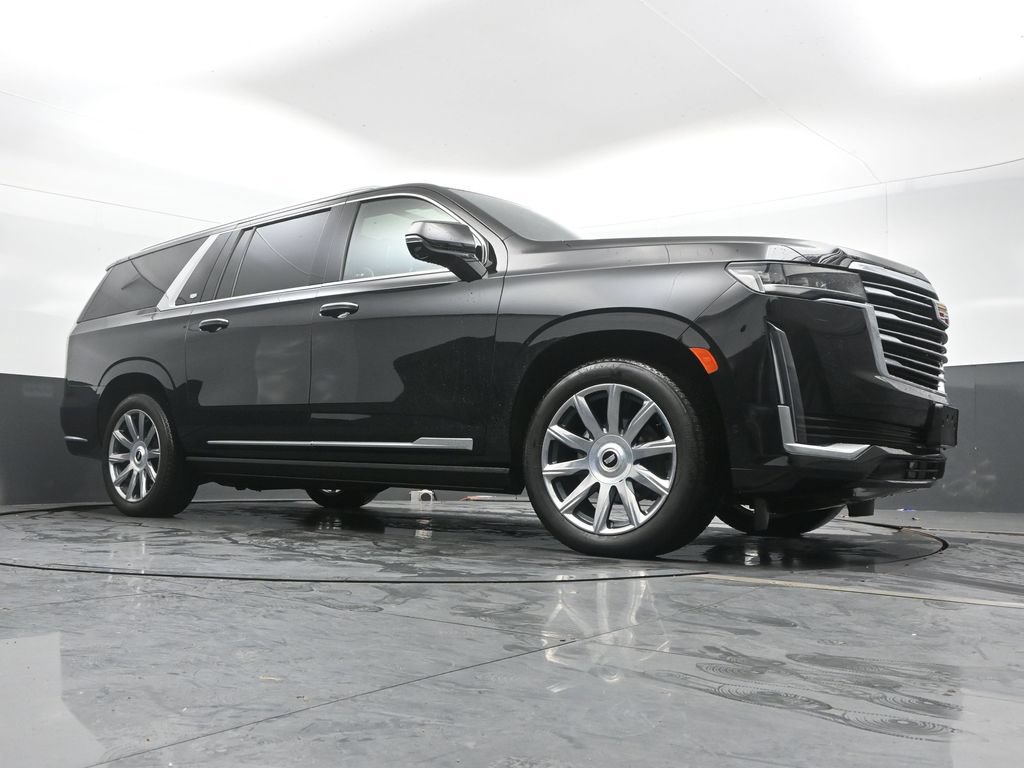 Used 2024 Cadillac Escalade ESV Premium Luxury Platinum AWD/4WD image 44