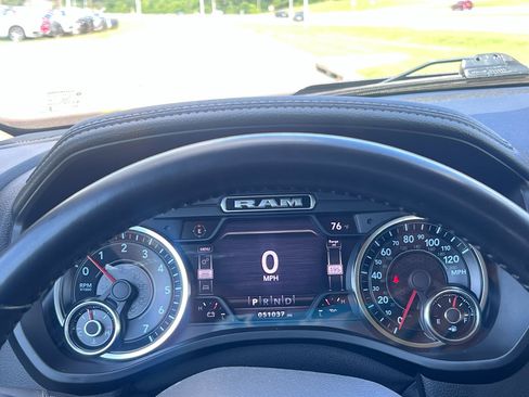 Used 2021 RAM 1500 Laramie AWD/4WD image 18