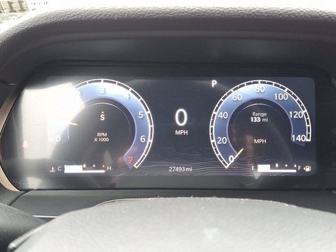 Certified 2023 Jeep Grand Cherokee Laredo image 21