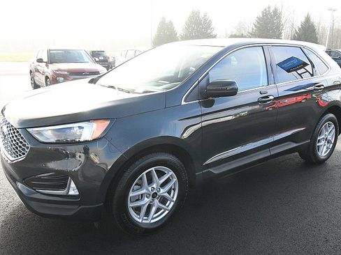 Used 2024 Ford Edge SEL w/ Convenience Package AWD/4WD image 3