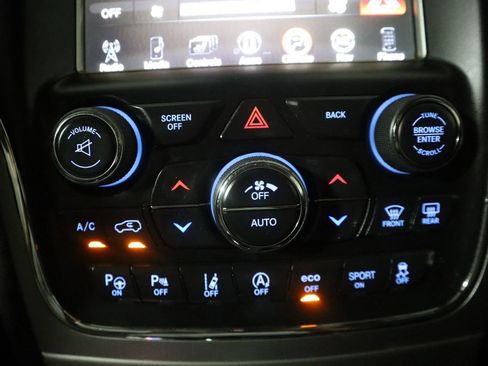 Used 2017 Jeep Grand Cherokee Summit image 37