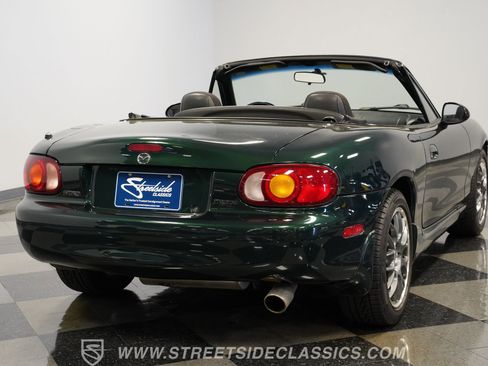 Used 1999 MAZDA MX-5 Miata RWD image 12