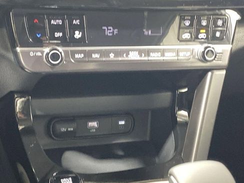 New 2026 Kia Seltos S FWD image 16