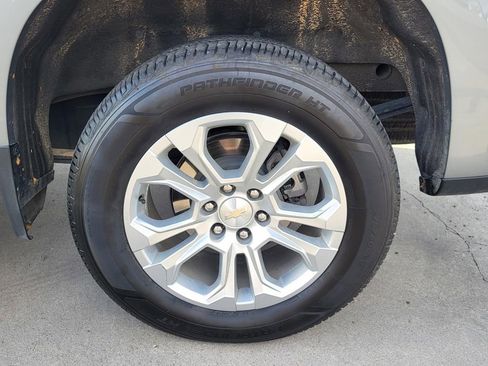 Certified 2024 Chevrolet Silverado 1500 LTZ AWD/4WD image 30