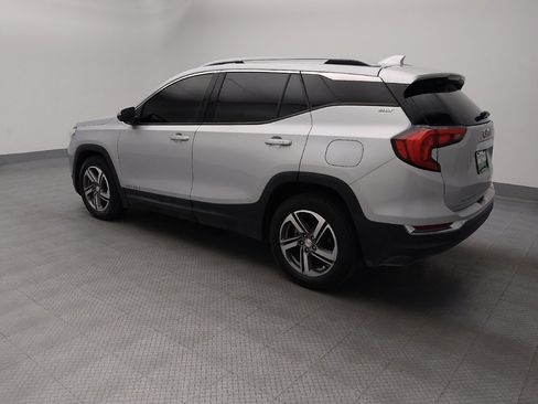 Used 2021 GMC Terrain SLT w/ Infotainment Package II FWD image 3