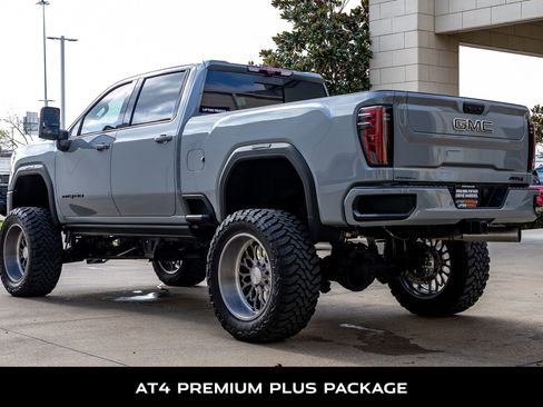 Used 2024 GMC Sierra 2500 AT4 w/ AT4 Premium Plus Package image 6