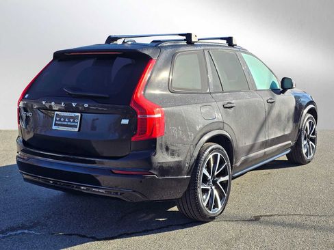 Certified 2023 Volvo XC90 T8 Ultimate image 3