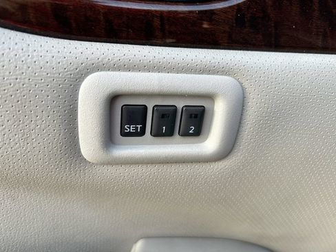 Used 2012 Nissan Quest LE w/ Value Cargo Pkg FWD image 13