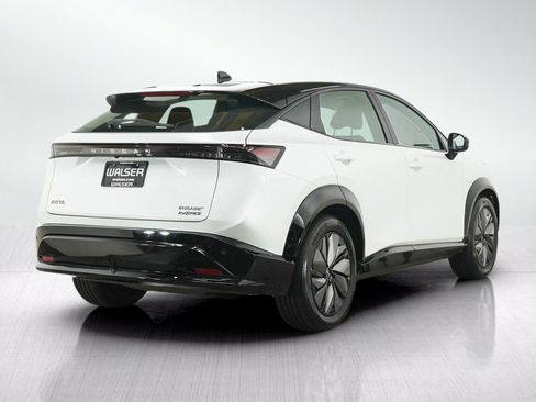 Used 2024 Nissan Ariya AWD image 6