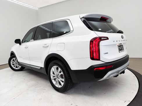 Used 2020 Kia Telluride LX AWD/4WD image 7