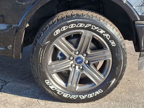 Used 2020 Ford F150 Lariat w/ Equipment Group 502A Luxury image 8