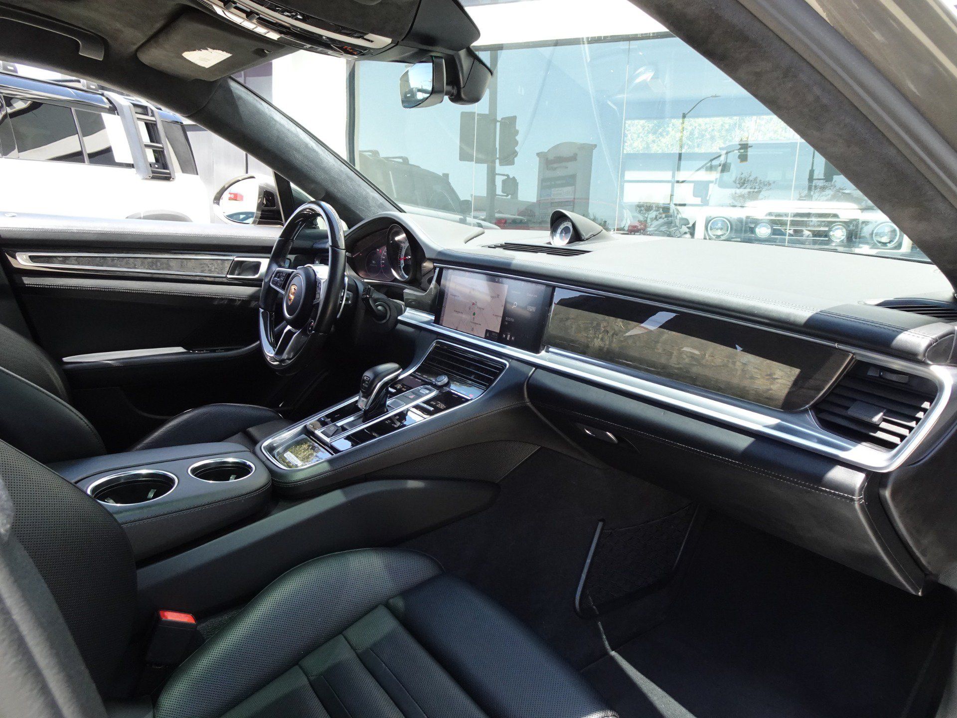 Used 2018 Porsche Panamera Turbo Sport Turismo AWD/4WD image 21