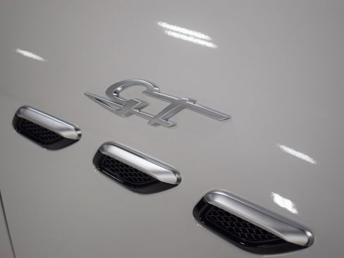 Certified 2024 Maserati Grecale GT AWD/4WD image 12