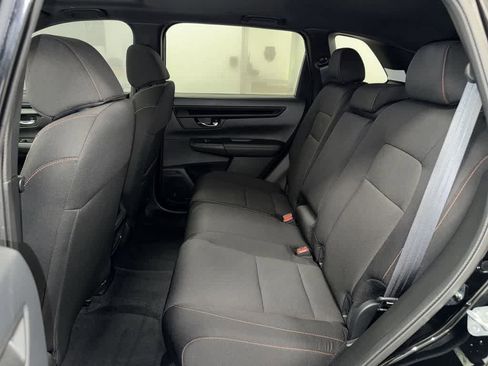Used 2025 Honda CR-V Sport image 17